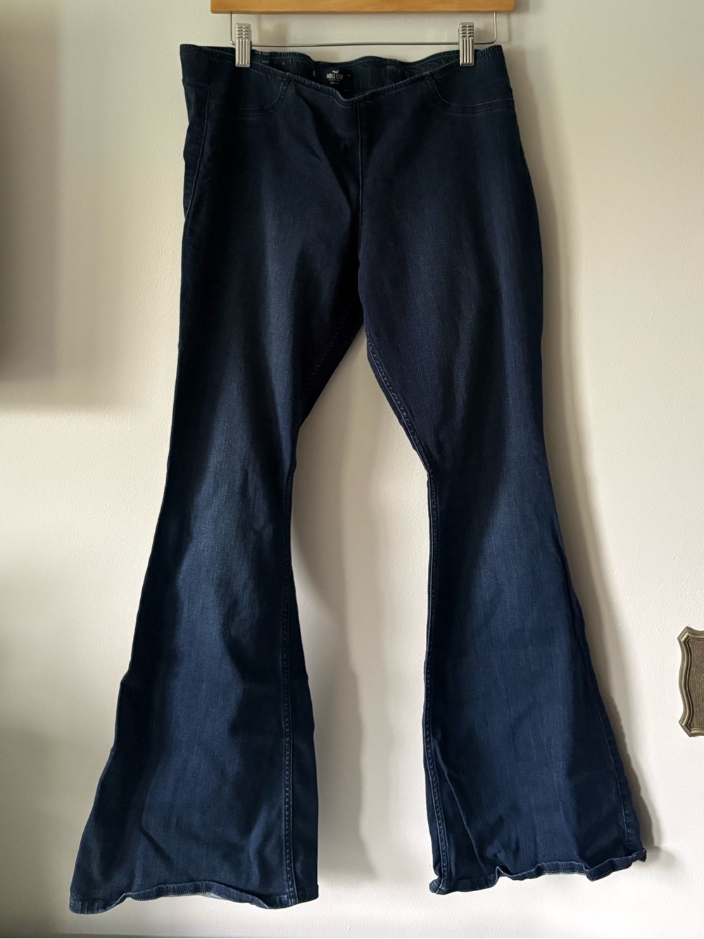 Hollister Jeans Size Large